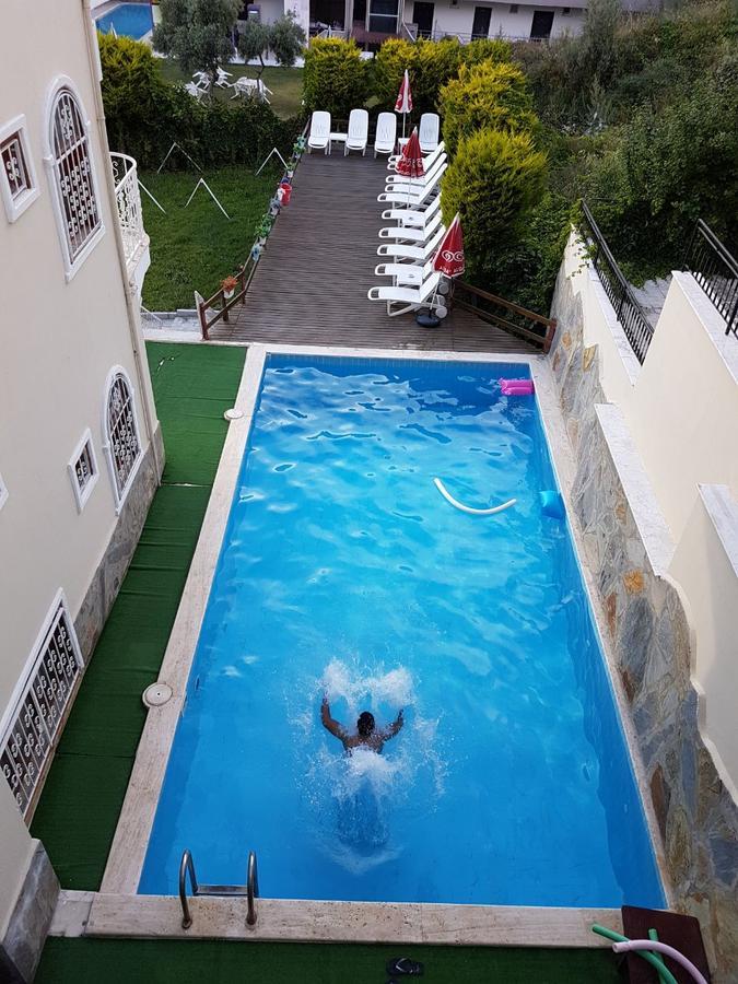 Ersah Kuşadası