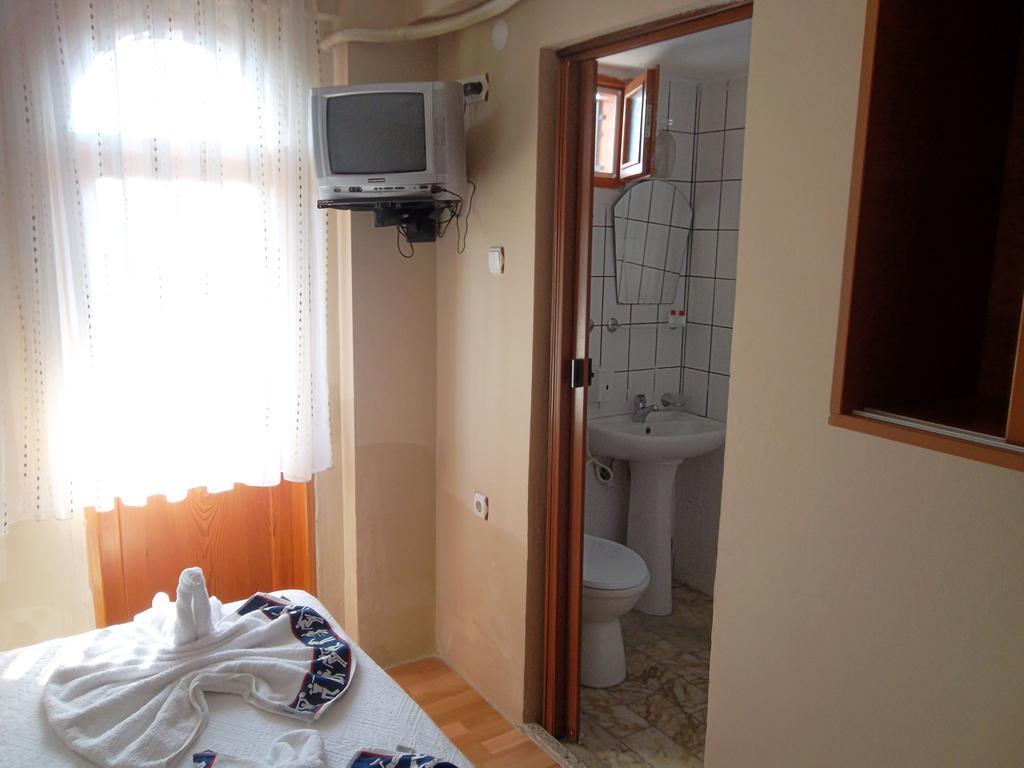 Ersah Kusadası